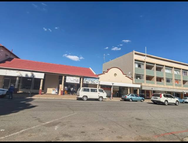 5,157M² BUILDING FOR SALE IN HEIDELBERG CENTRAL